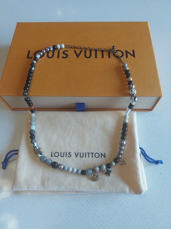 ルイヴィトン　Louis Vuitton　コリエ・ビーズ　ＡＫ１２００　保存袋・箱付き　美品