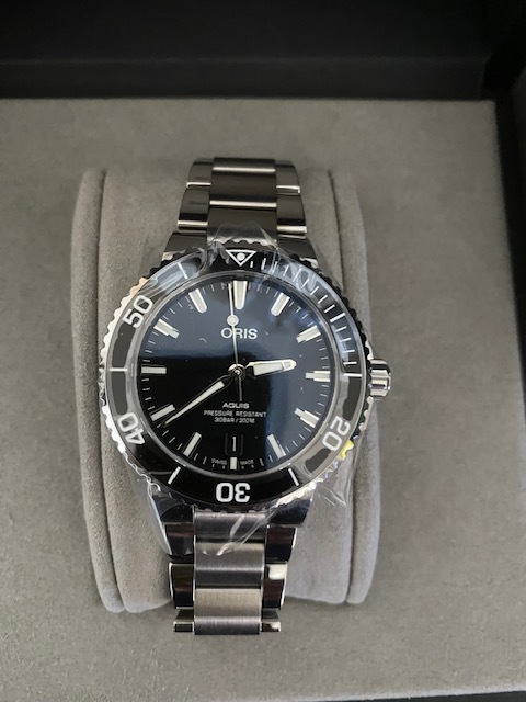 ORIS オリス アクイス デイト 300m防水 メンズ 733 7730 4154M