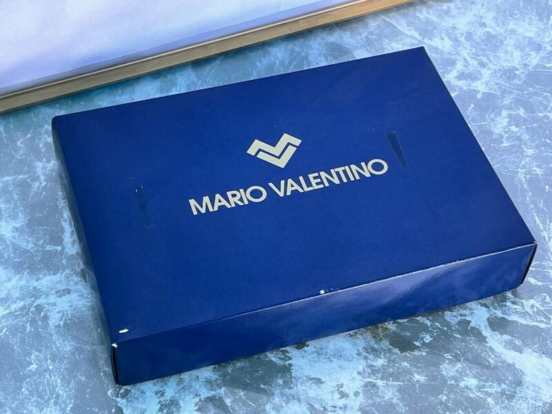 未使用品　MARIO VALENTINO　フェイスタオル　ウォッシュタオル　綿100％