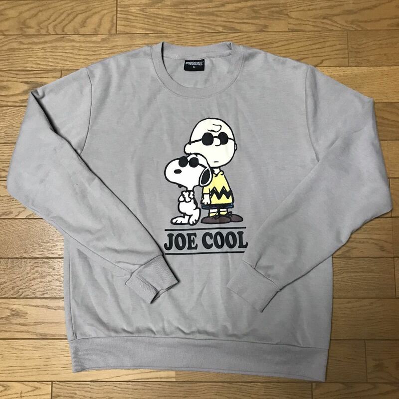 SNOOPY “JOE COOL” MEN’S CREWNECK (PEANUT) SWEATSHIRT size-M(着丈64身幅56) 中古 送料無料 NCNR