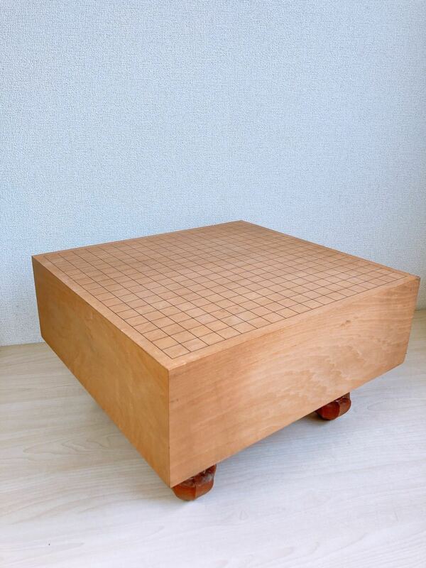 囲碁盤 脚付き 重さ11.6kg 約455mm×420mm 厚み150mm 高さ約270mm 碁盤 天然木 ボードゲーム ホビー 囲碁 木製 囲碁道具