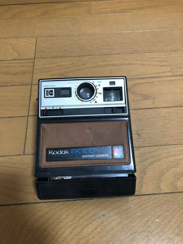 動作未確認☆Kodak コダック インスタントカメラ EK100