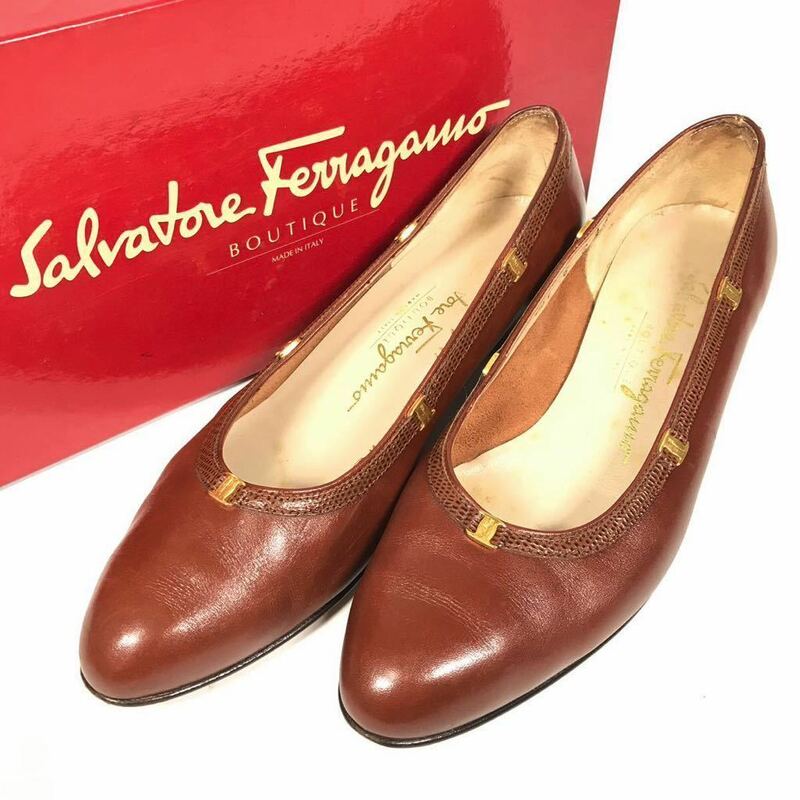 【フェラガモ】本物 Ferragamo 靴 23.5cm 茶 ヴァラ パンプス カジュアルシューズ 本革 レザー 女性用 レディース イタリア製 6 C 箱有