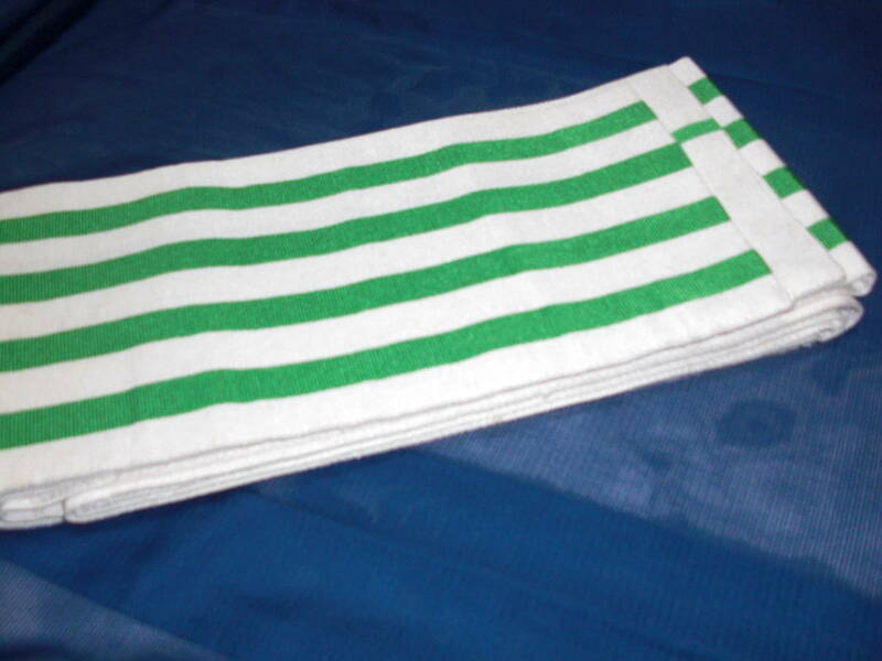 表白地にみどり4本線の単色縞柄半幅帯　裏白地に緑色1本線単色縞柄半巾帯　表裏縞柄はんはばおび　蝶結び半幅帯