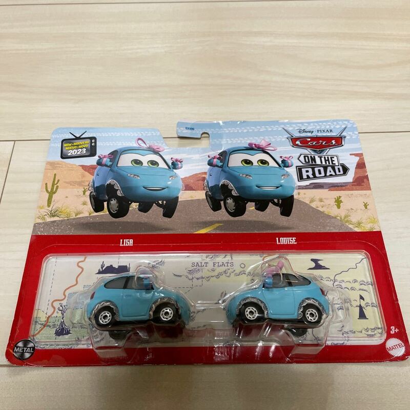 マテル カーズ リサ ルイーズ LISA & LOUISE MATTEL CARS ミニカー キャラクターカー オン ザ ロード ON THE ROAD