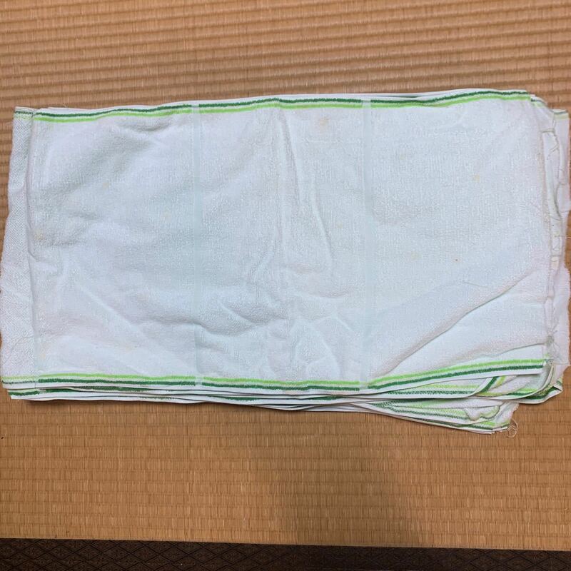タオル　30cm巾　55cm長さ　22枚