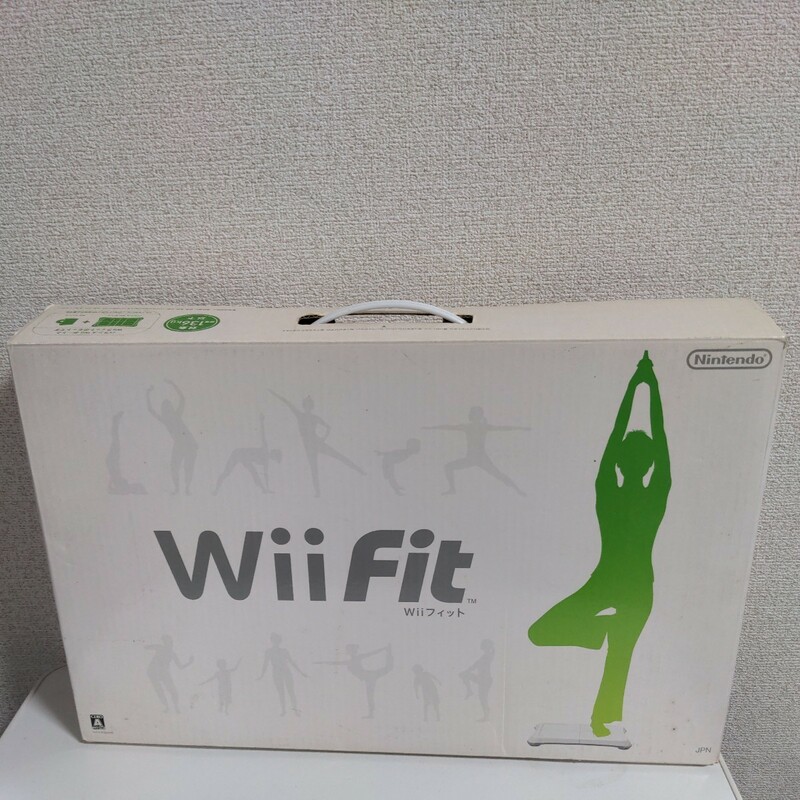 Wii Fit バランスボード シロ Nintendo ニンテンドー 任天堂 Wii エクササイズ ダイエット　ソフト付き