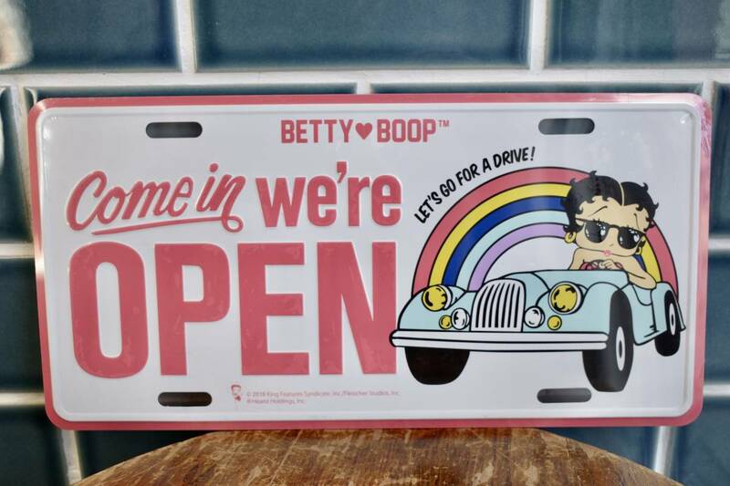 新品 ベティちゃん　BETTY BOOP　OPEN オープン メタルサイン 看板 アメリカ カリフォルニア インテリア CMプレート