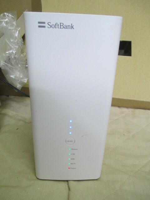 SoftBank　Air　ターミナル　　Ｂ610Ｓ-77ａ　ソフトバンクエアー　Wi-Fi　モバイルルーター　　　（Ｈ）