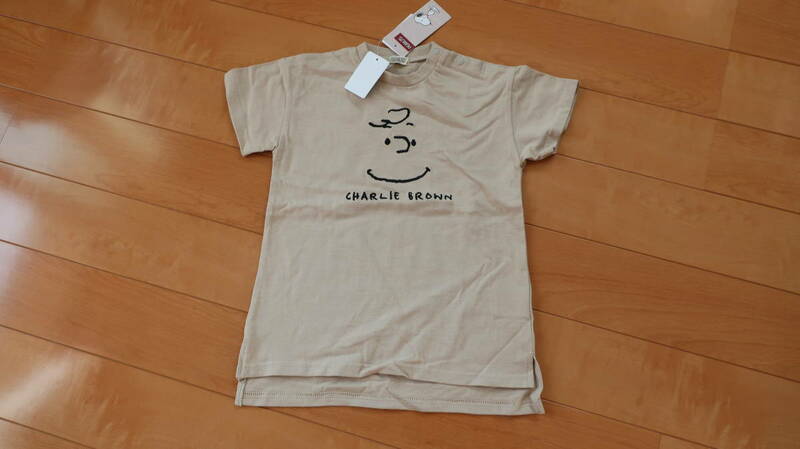 新品タグ付【チャーリーブラウン　スヌーピー】半袖Tシャツ　サイズ80