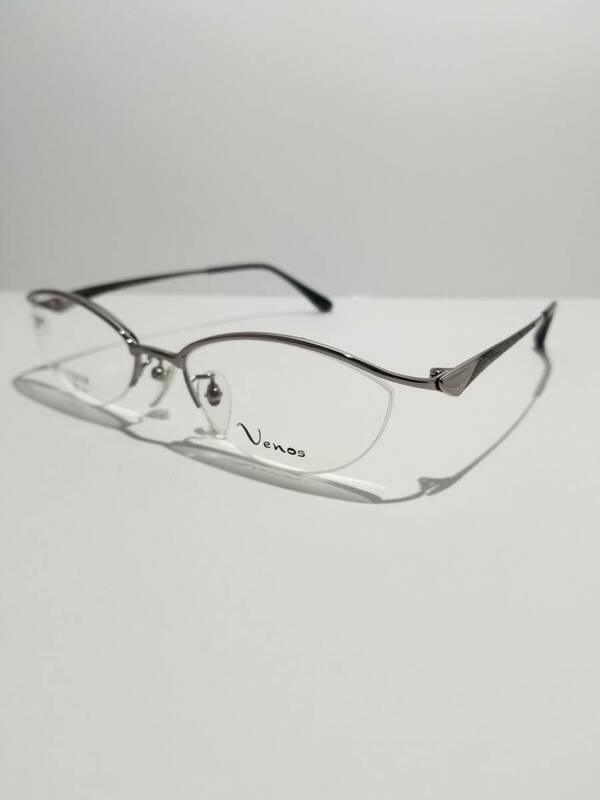 未使用 眼鏡 メガネフレーム Venos VN-8022 チタン 金属フレーム オーバル型 ハーフリム 軽量 男女兼用 メンズ レディース 52口17-135 J-2