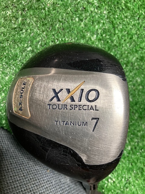 【同梱対応】中古フェアウェイウッド　XXIO TOUR SPECIAL ＃7　20° 純正カーボンＲ 41.5インチ　ヘッドカバー付　Ｙ1779