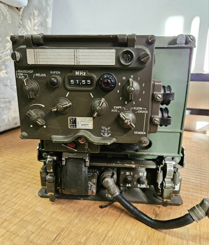 ドイツ軍 軍用無線機 SEM25 ヴィンテージ レトロ 当時物 アマチュア無線 5820-12-141-1255 希少 ミリタリー