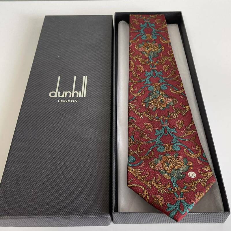 ダンヒル（Dunhill） 赤花Dロゴネクタイ