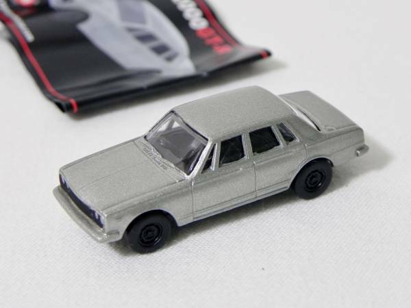 京商 1/100 スカイライン 2000 GT-R (PGC10) ハコスカ シルバー