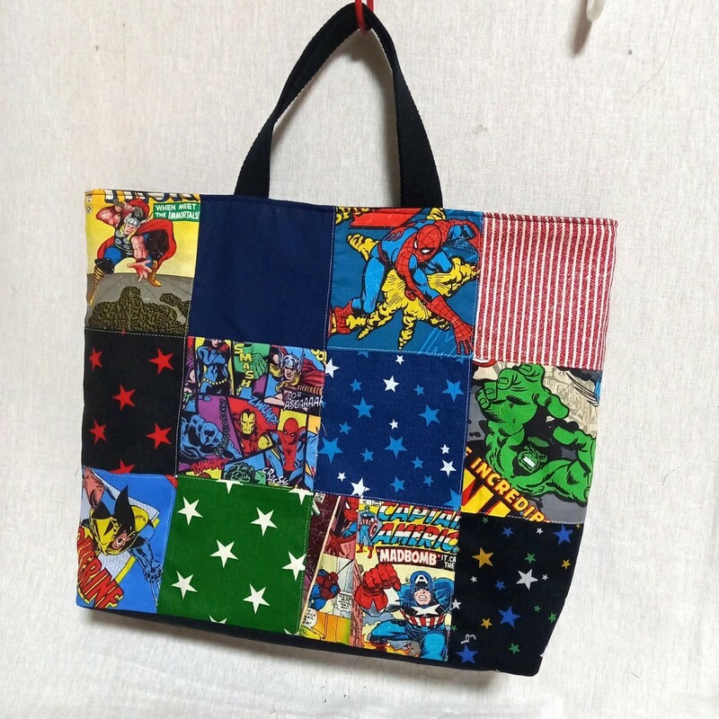 手作り☆アベンジャーズ☆パッチワークデザインのレッスンバッグ☆トートバッグ☆30×40×8cm