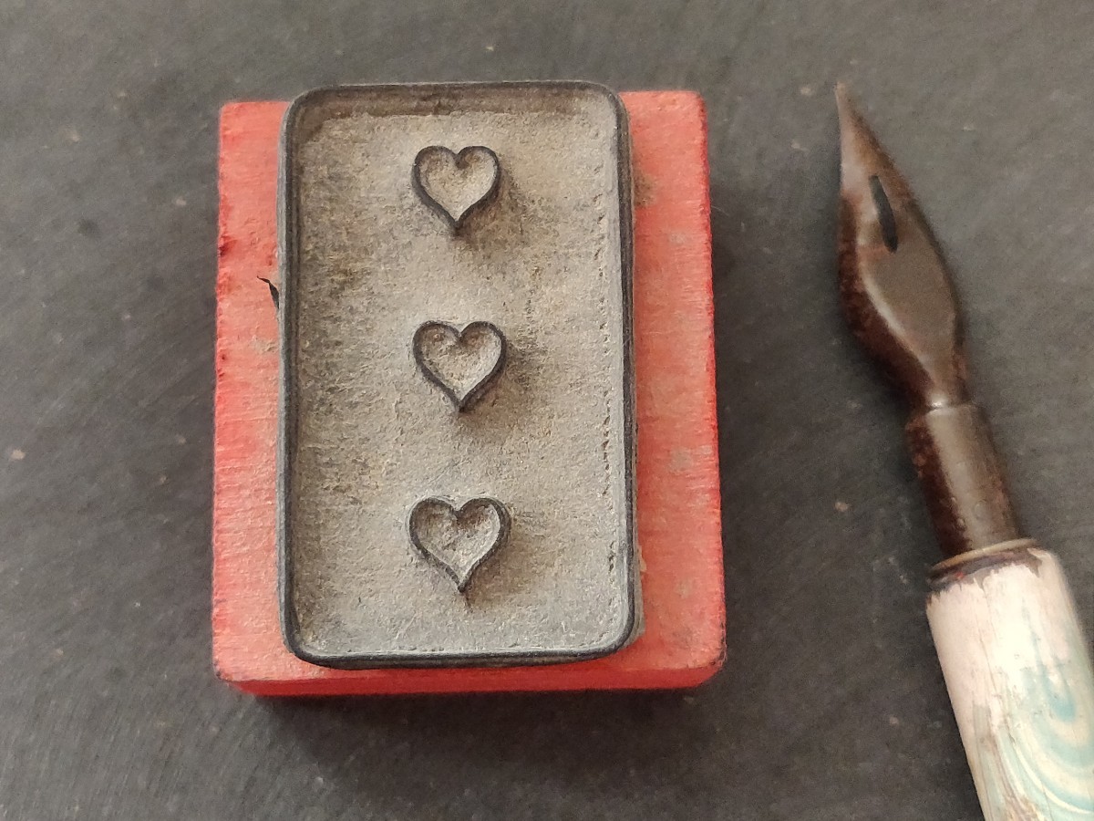 ハート　トランプ　フランス　アンティーク　スタンプ　ヴィンテージ　ハンコ　フレンチ　古道具　蚤の市　カード　ゲーム　ビンテージ　仏