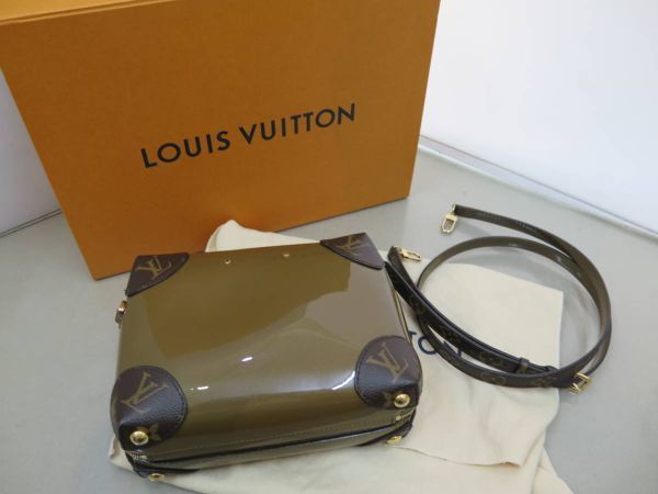 ルイ・ヴィトン ヴェニス ショルダーバッグ M54390