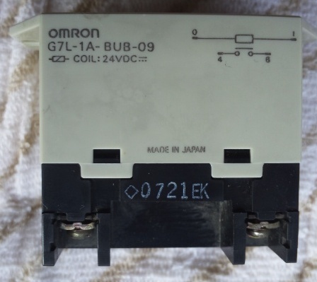 オムロン G7L-1A-BUB-09 　　COIL　24VDC