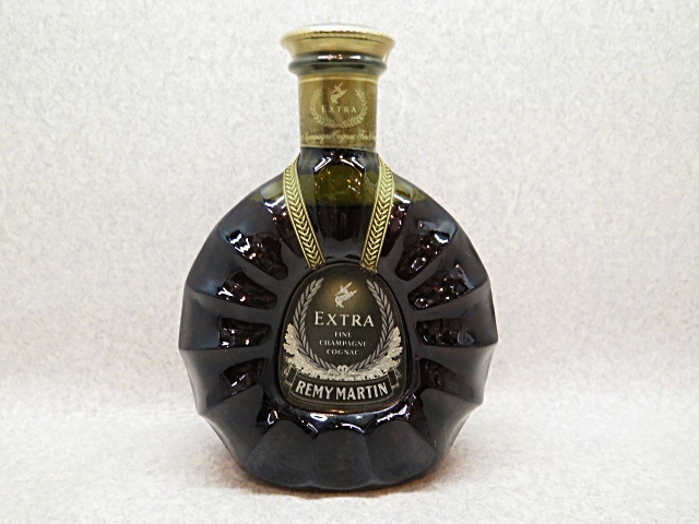 ★☆【古酒】REMY MARTIN EXTRA COGNAC レミーマルタン エクストラ コニャック ブランデー 700ml 40% 未開栓 ブランデー ot☆★