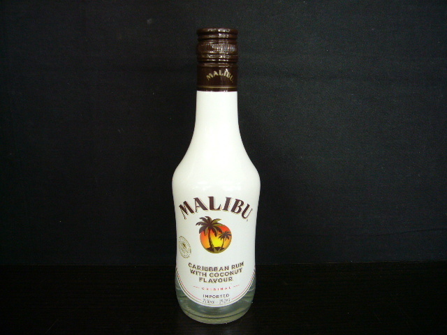 AMB-00259 MALIBU リキュール 21度 350ml 未開封