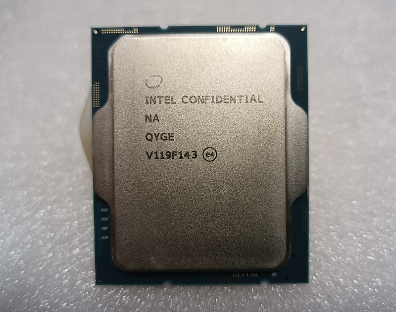 未使用品　Intel Core i5-12600 ES品　QYGE 6C/12T 2.60GHz LGA 1700 TDP 65W
