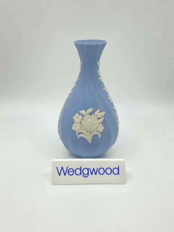 WEDGWOOD ウェッジウッド JASPERWARE BLUE Fluted Bud Vase ジャスパーウェア ブルー 溝付きつぼみ花瓶 *L870