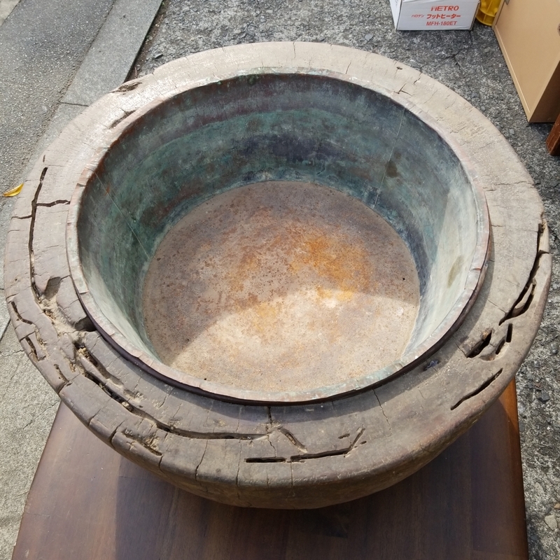 古木　火鉢　約２４キロ。古民具　レトロ　古物　