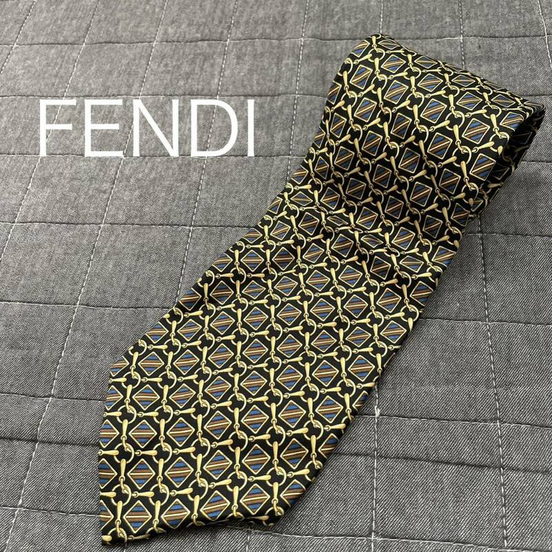 FENDI フェンディー ネクタイ 黒 ブラック 金 ゴールド 総柄