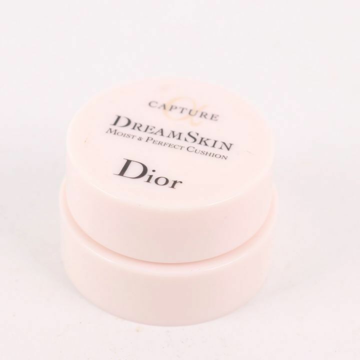 ディオール プレメイクアップ カプチュールドリームスキンモイストクッション 000 未使用 コスメ サンプル レディース 4gサイズ Dior