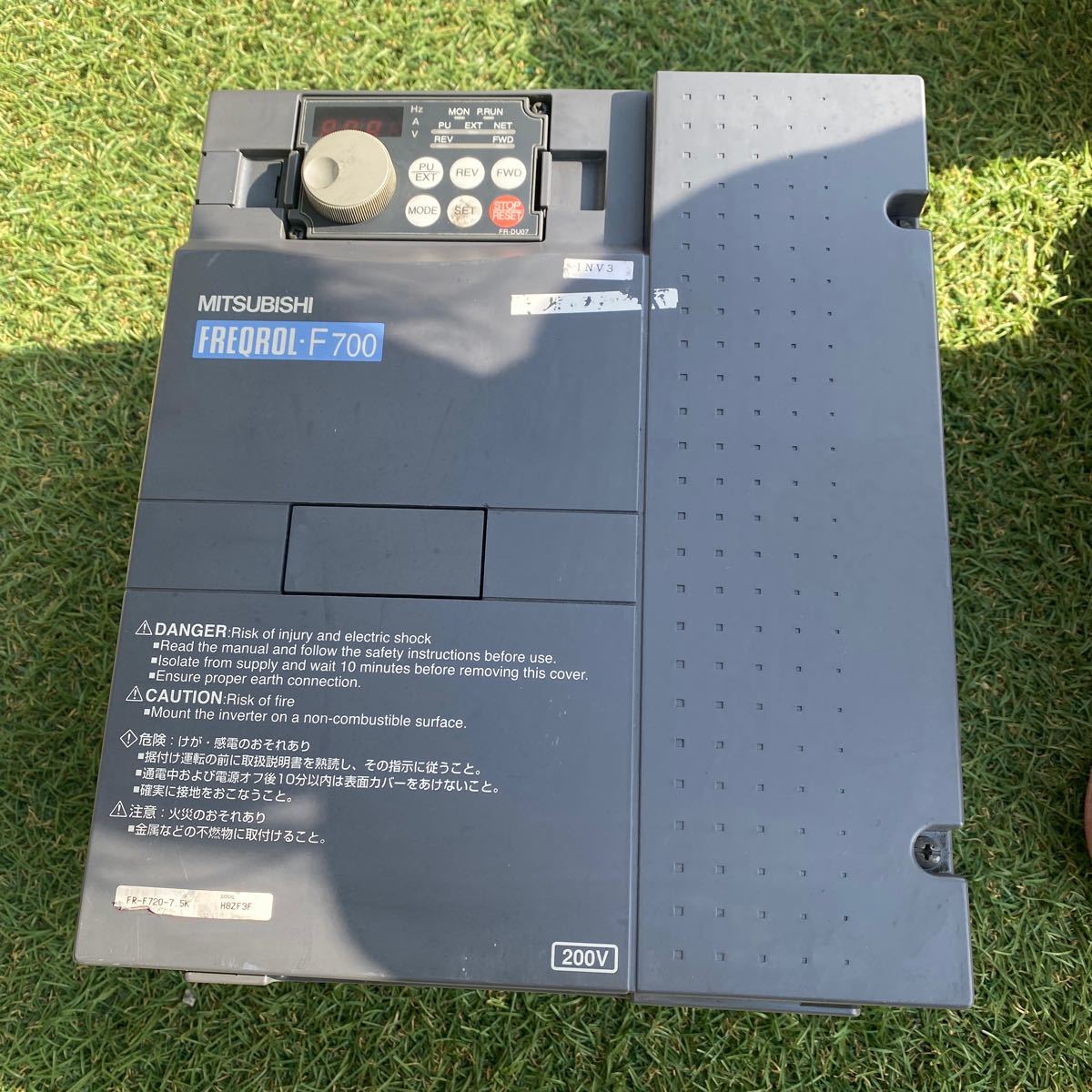 3L014 三菱電機　インバータ 7.5kW 3相200V FR-F720-7.5K