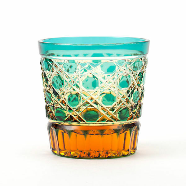 送料無料江戸切子アンバークリスタルミニロックグラス（緑）伝統工芸品 ロックグラス ぐい呑み（102）