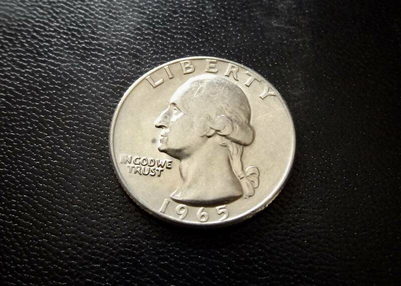 アメリカ　ワシントン　25セントコインです。　1965年　　　送料無料です。　　　　（7074）　US貨幣　お金 クォーターダラー　　