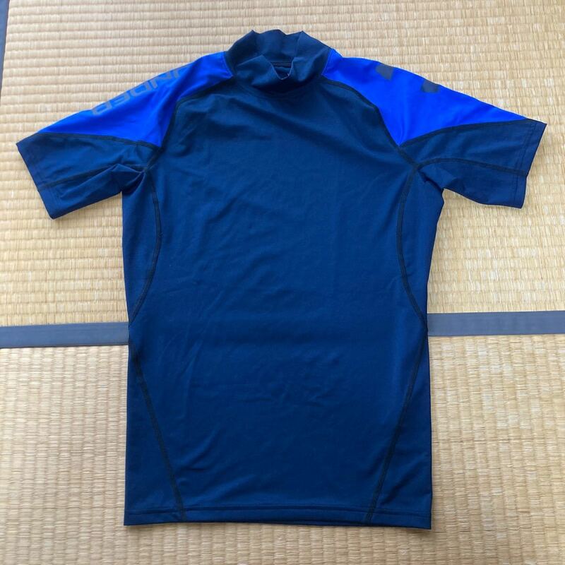 UNDER ARMOUR 半袖シャツ LG 紺色 青 ヒートギア コンプレッション s/s ショートスリーブ インナー L HG Tシャツ モック ハイネック