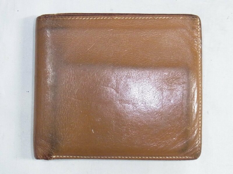 エルメス HERMES 二つ折りコンパクト財布 レザー キャメル 中古品