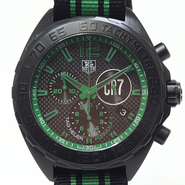 タグホイヤー メンズ腕時計 フォーミュラ1 クリロナ限定モデル CAZ1113.FC8189 ブラック文字盤 クォーツ【中古】
