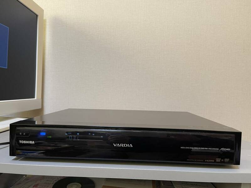 東芝　RD-S303 DVDレコーダー