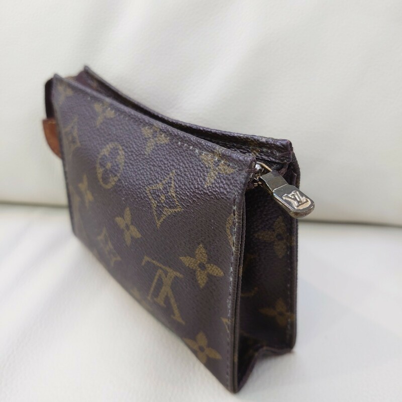 ルイヴィトン LOUIS VUITTON 小物入れ