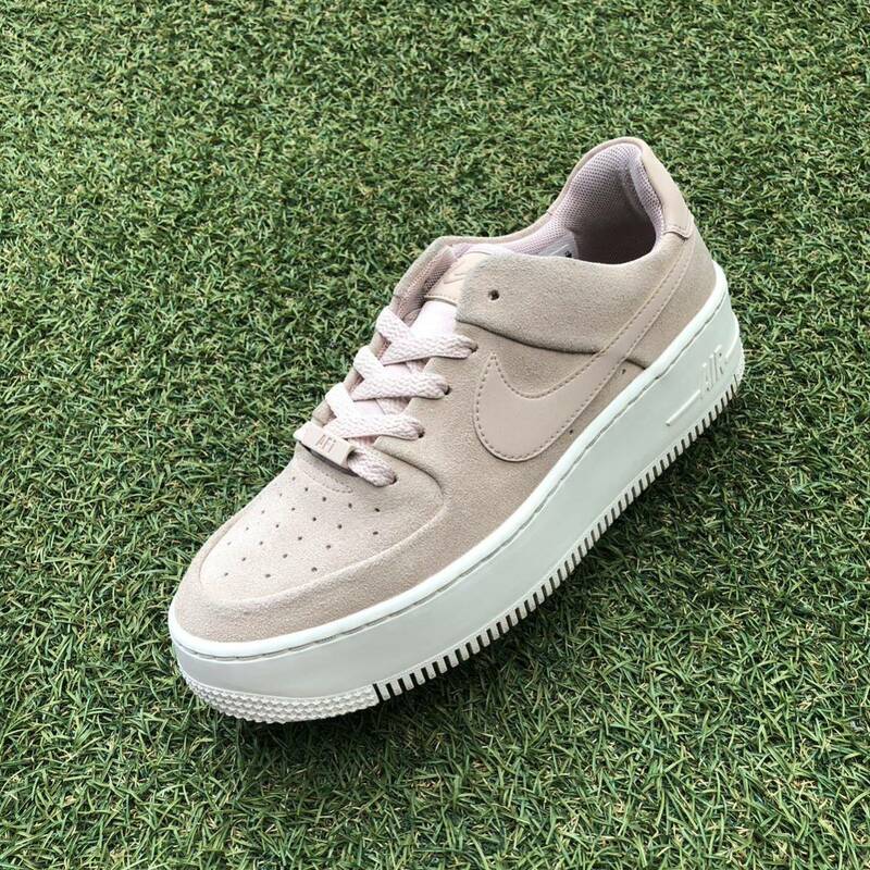 美品24.5 NIKE AIR FORCE 1 SAGE LOW ナイキ エアフォース ワン ロー HW430