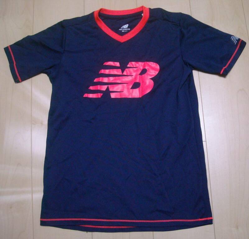 即決★美品★NEW BALANCE（ニューバランス）☆ジュニア☆DRY半袖Tシャツ★JJTF8916☆サイズ150★色はネイビー★