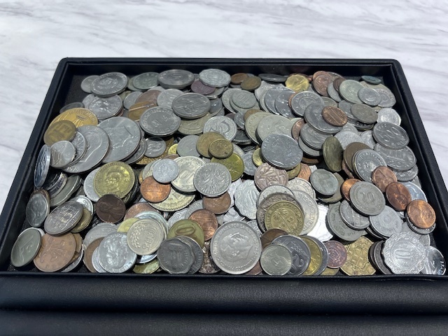 S4739a 外国 コイン いろいろな国 おまとめセット 外国硬貨 外国銭　まとめ売り 約2.5kg