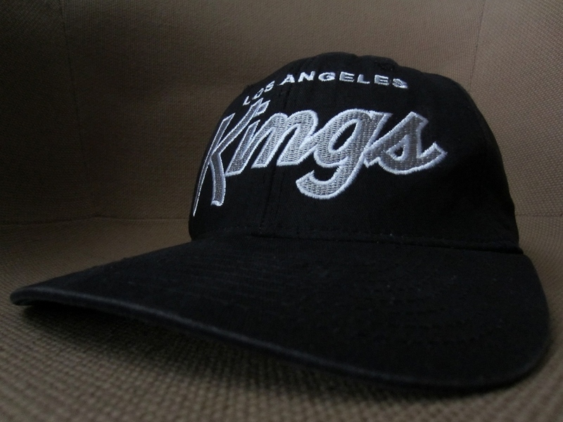 00's 10's Los Angeles Kings ZEPHYRスクリプト ロゴ 刺繍 キャップ ロサンゼルス キングスLA CAP NHL N.W.A. NWA Eazy-E Ice Cube Dr. Dre