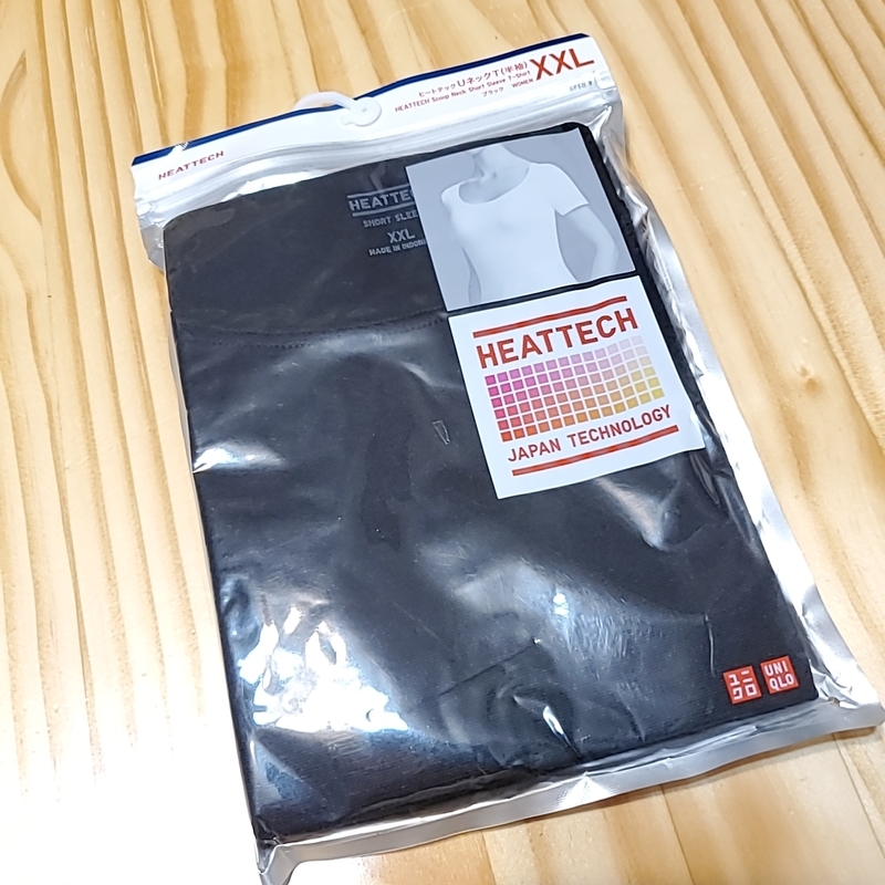 2013 UNIQLO ユニクロ HEATTECH ヒートテック Uネック Tシャツ 半袖 XXL インナーシャツ ブラック 黒 保温 発熱 