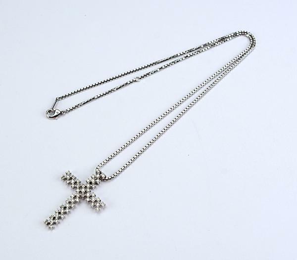 K18WG/Pt850 ペンダントネックレス ダイヤモンド 1.00ct クロスデザイン ホワイトゴールド/プラチナ デザインネックレス 男女兼用 中古