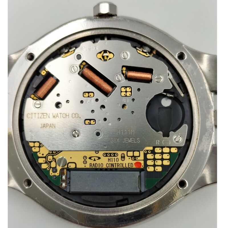 腕時計 部品 シチズン エクシード 電波ソーラー H111-T013635 正常動作確認済み 文字盤とムーブメント(竜頭あり)の出品