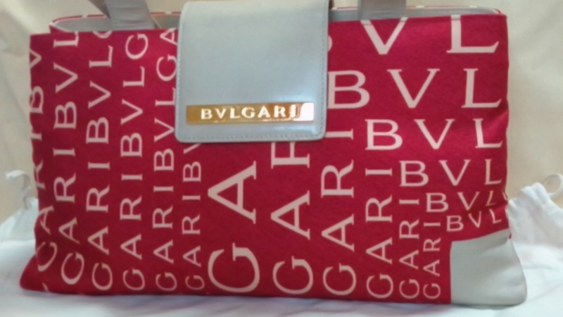 BVLGARI ブルガリ ロゴマニア ショルダーバッグ ハンドバッグ ナイロンレザー レッド（赤）×ベージュ
