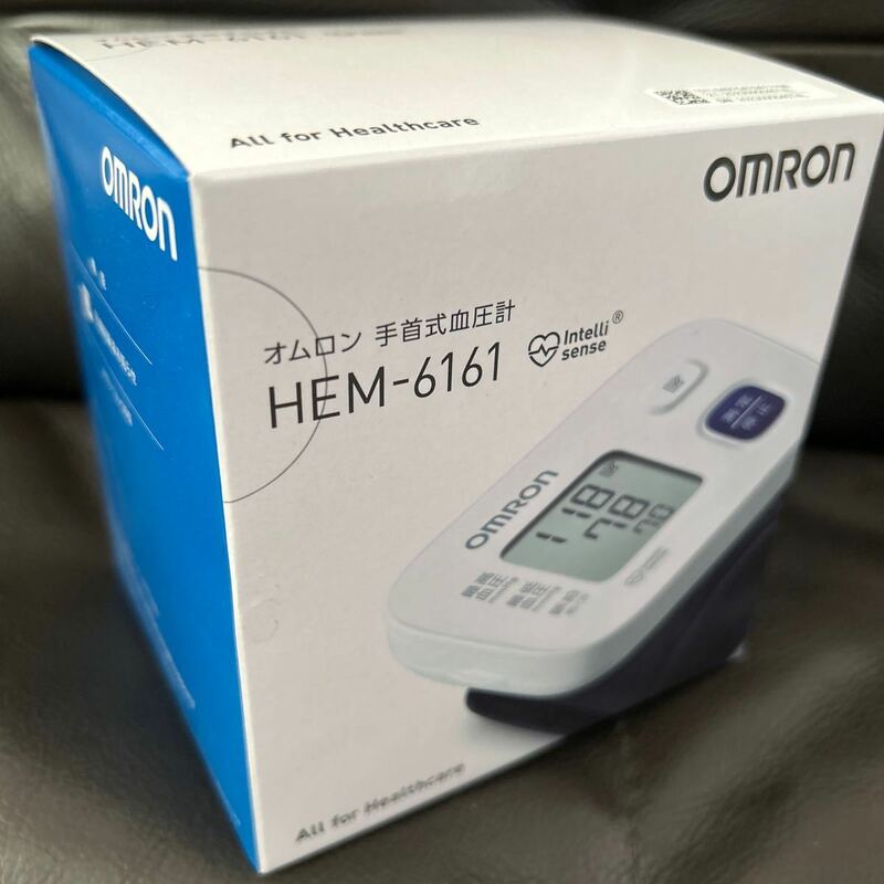 OMRON オムロン手首式血圧計 HEM-6161