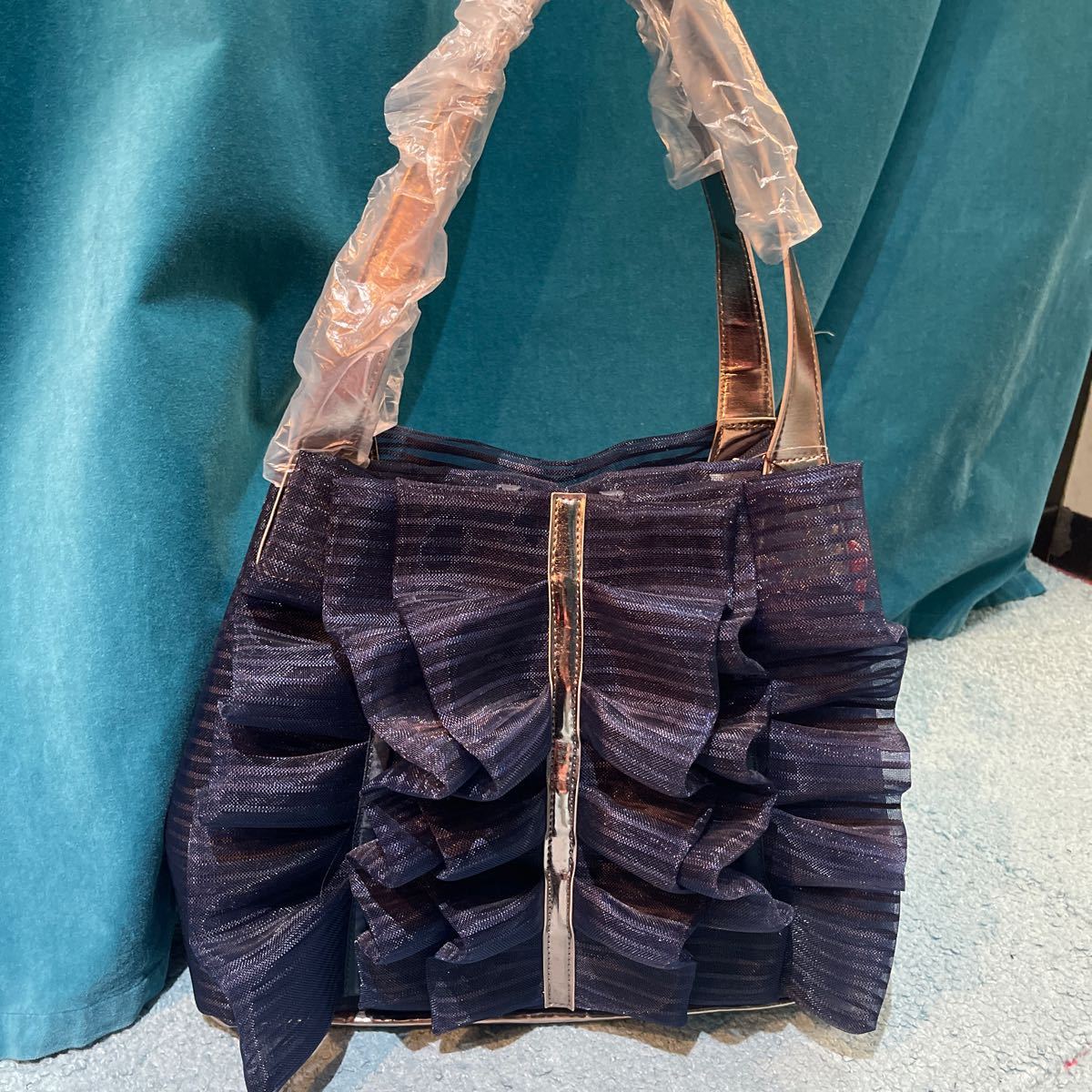 新品　アウトレット品　70%オフ　シースルーフリルバック　