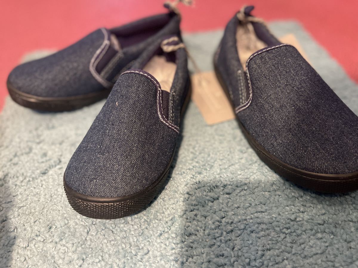 新品　アウトレット品　キッズ　デニムスリッポン　19センチ　ampersand