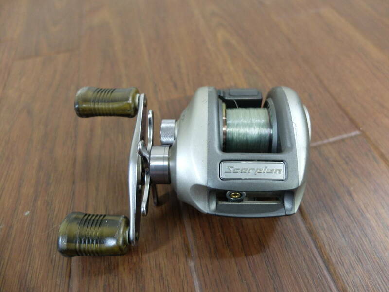 ★☆SHIMANO★scorpion Metanium XT　RH322ベイトリール☆★